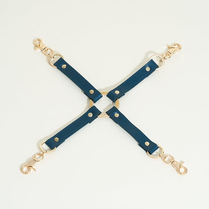 Attache Hogtie Halo